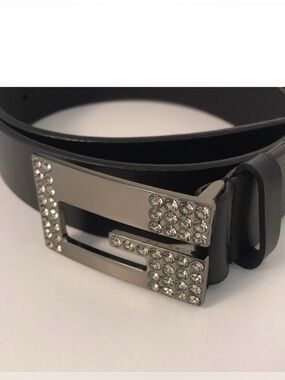 Vintage 2000’s Guess Leather Belt Black Size Medium